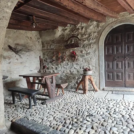 Apartment Blondie Prealps - By Host4u Madonna della Costa